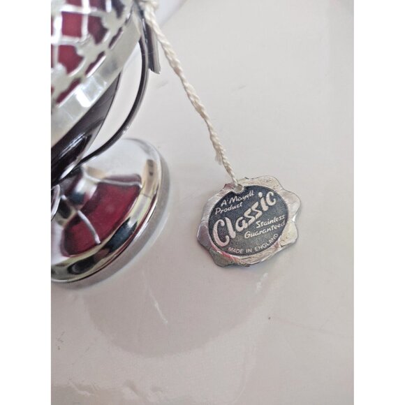 A Maywell Classic England Red Glass Oval Shaped Candy Bowl Silver Filigree Stand - Picture 2 of 9